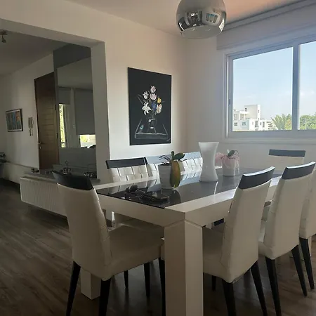 Tranquility Luxury Flat * Strovolos